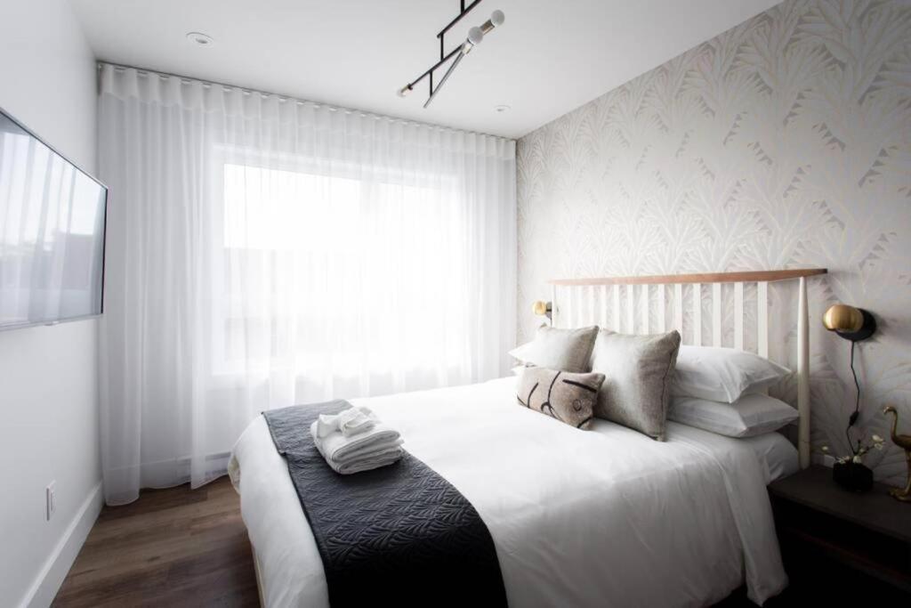 Wonderful Studio In Little Italy With Full Bath By Den Stays Montréal Eksteriør billede
